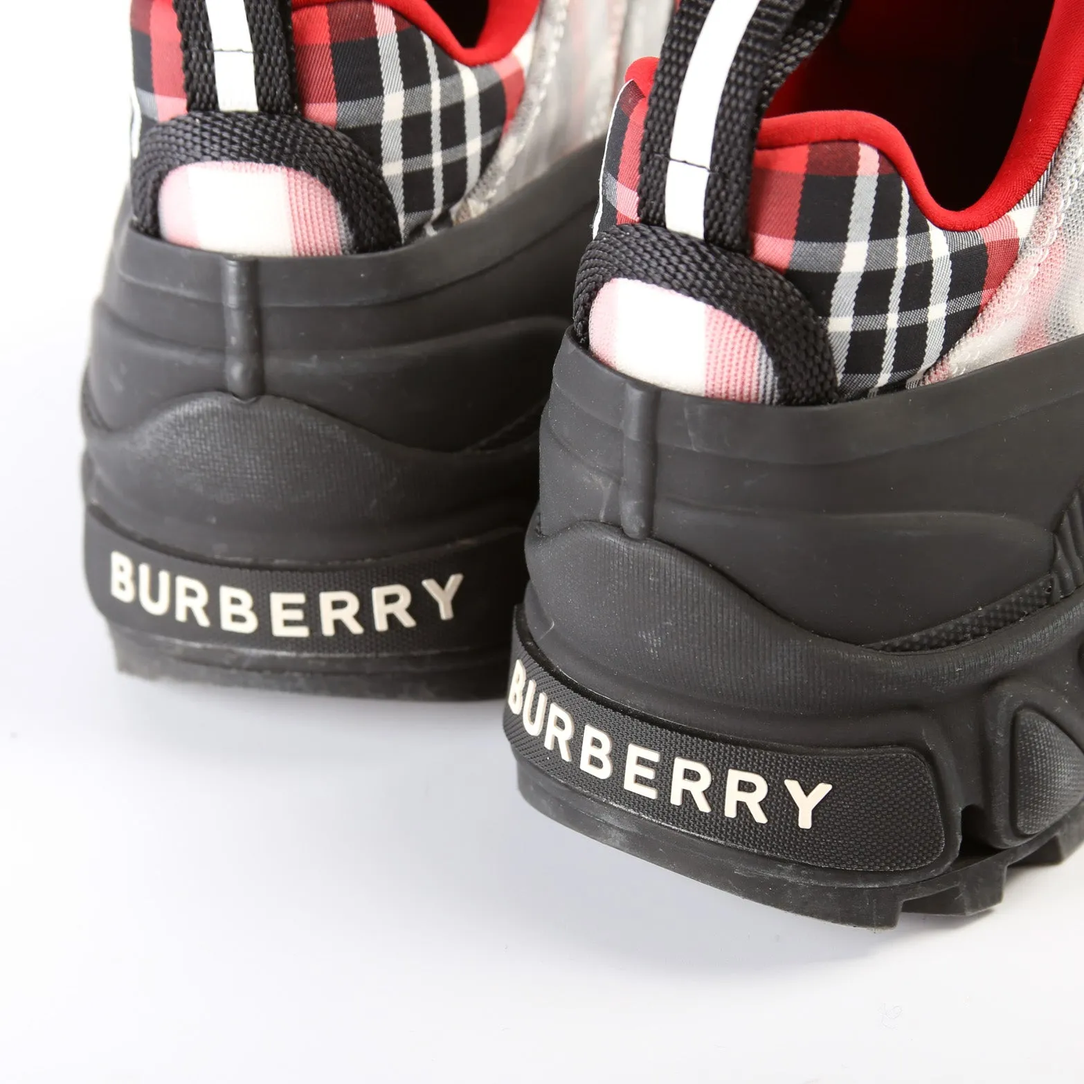Arthur Check Sneakers Size 38.5