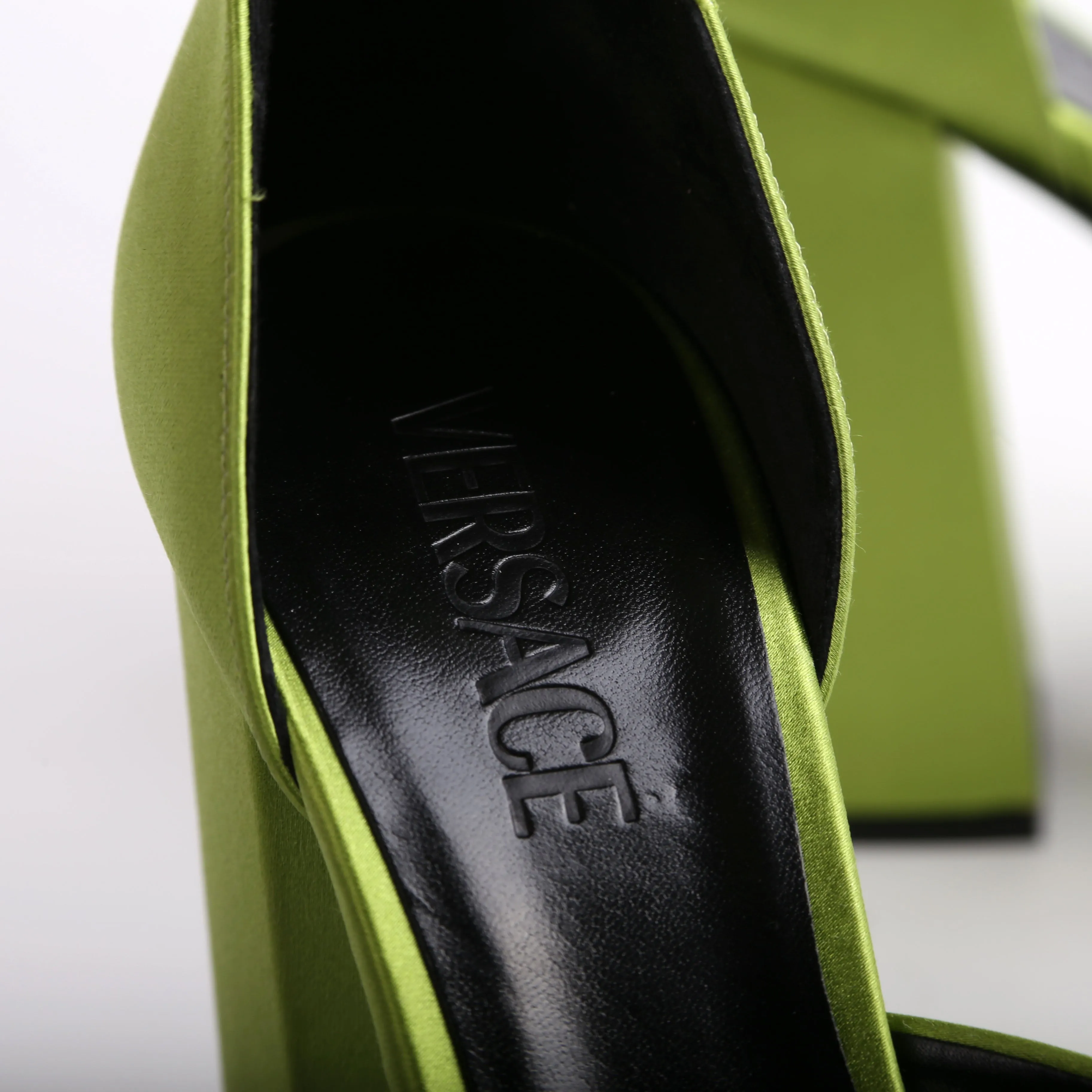 Aveitas Double Platform Pumps Size 38