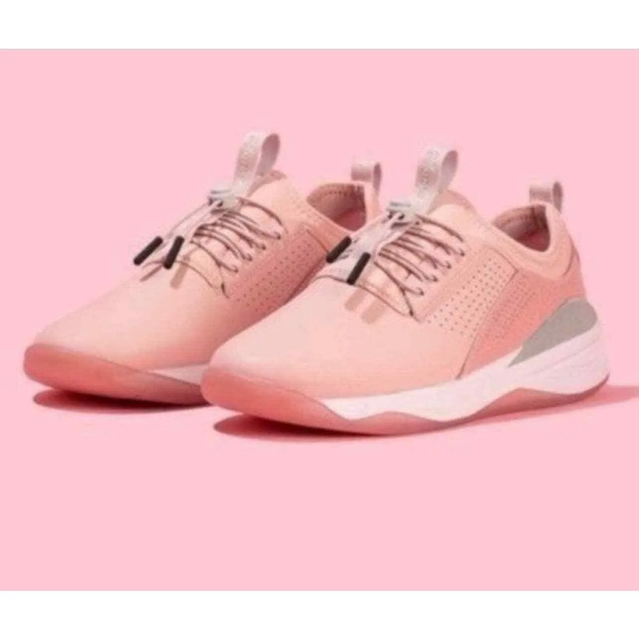 Clove Classic Shoes Sneakers Healthcare Nursing Pink Up Size 7.5 New