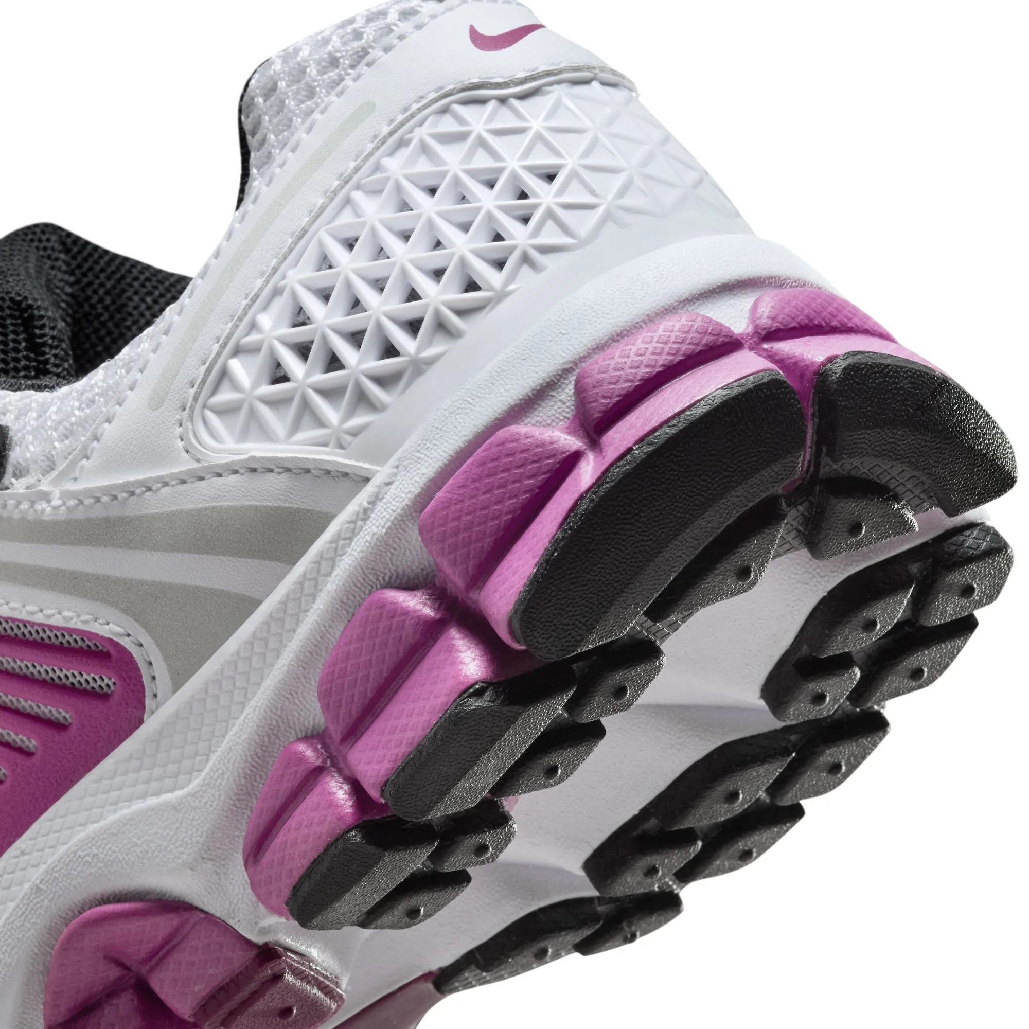 Nike Vomero 5 Shoes