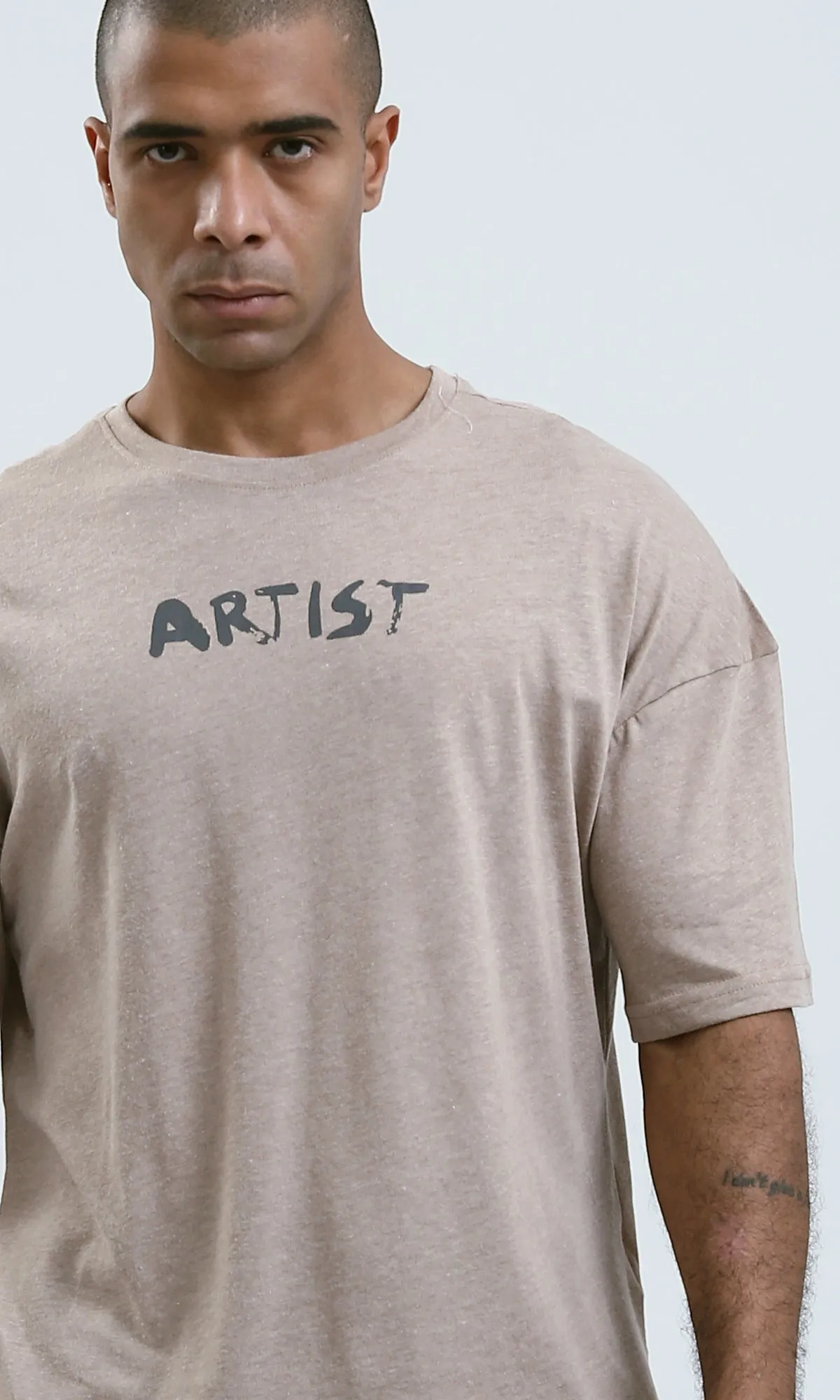 O188737 - Elbow-Sleeves Printed "Artist" Pastel Beige Tee