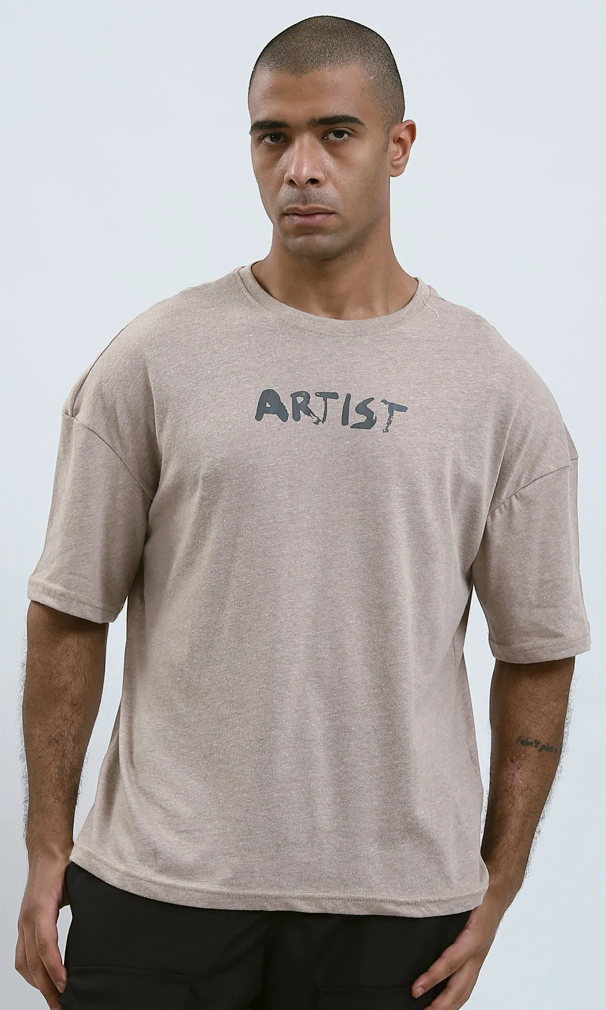 O188737 - Elbow-Sleeves Printed "Artist" Pastel Beige Tee